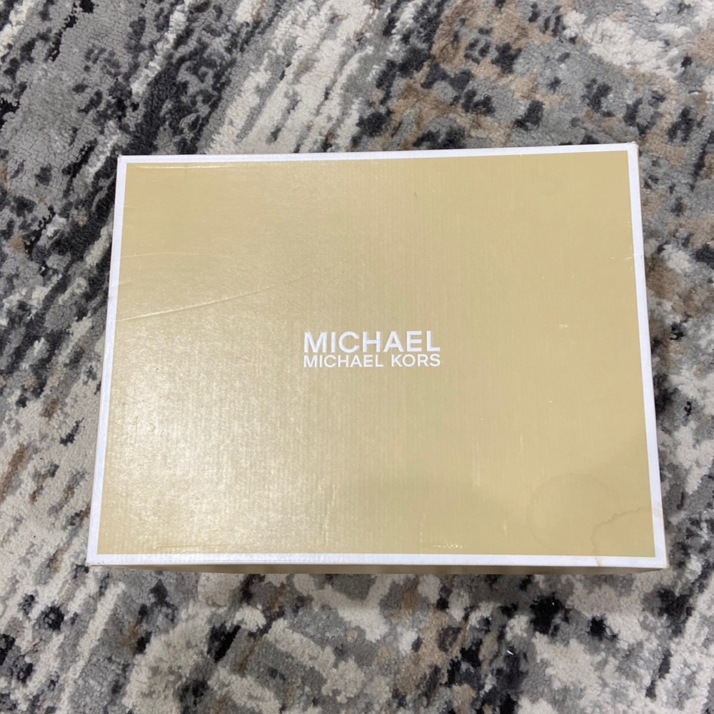 black micheal kors heels